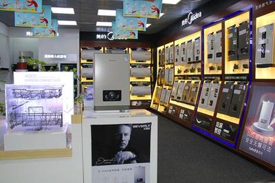 匠心的力量 比佛利熱水器Lintom i8聯袂BMW i8全國震撼首發，開啟高端家居科技新篇章